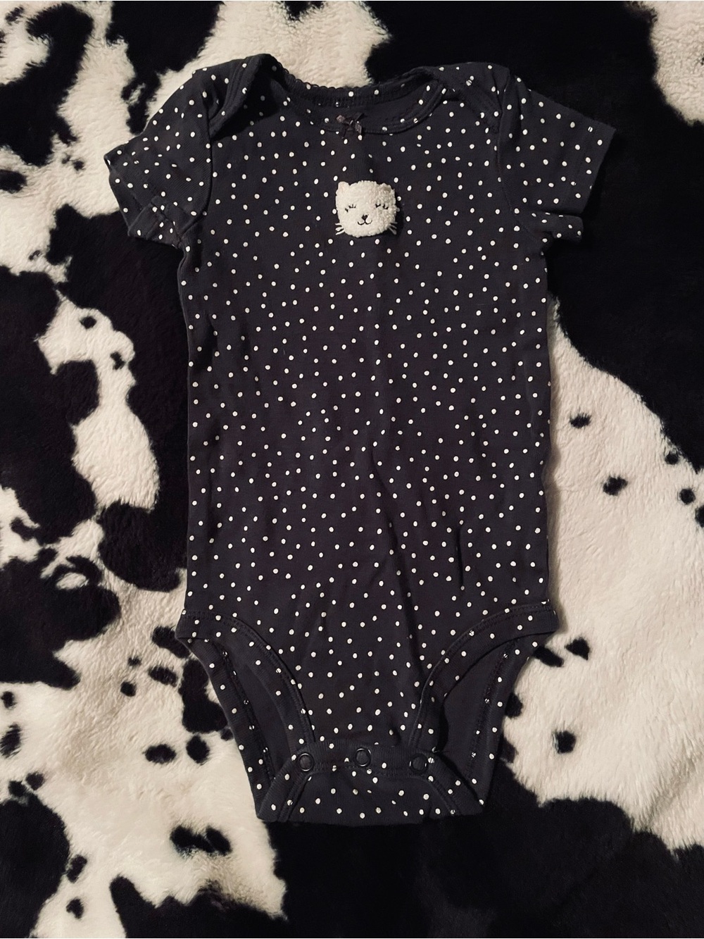 Carter’s Polkadot Cat Infant / Baby Onesie Size 9 Months